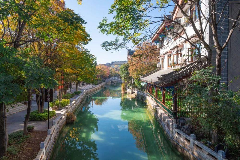 泡弹学院
