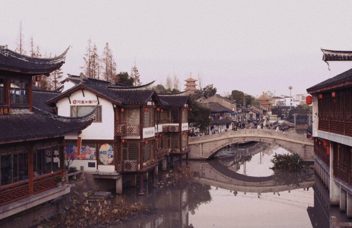 14名老人均系安全带逃过一劫